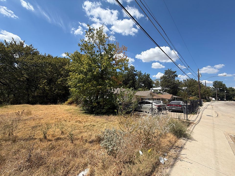 2nd image of 417 Bonnie View Rd