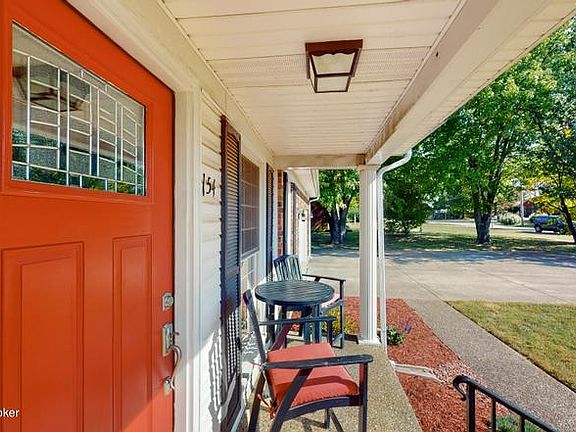 5th image of 154 E Emerald Ct
