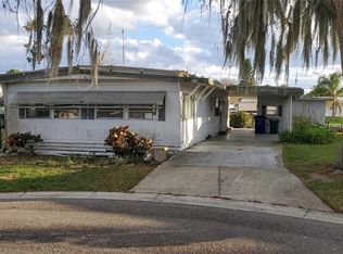 961 Todd Way, Tavares, FL 32778