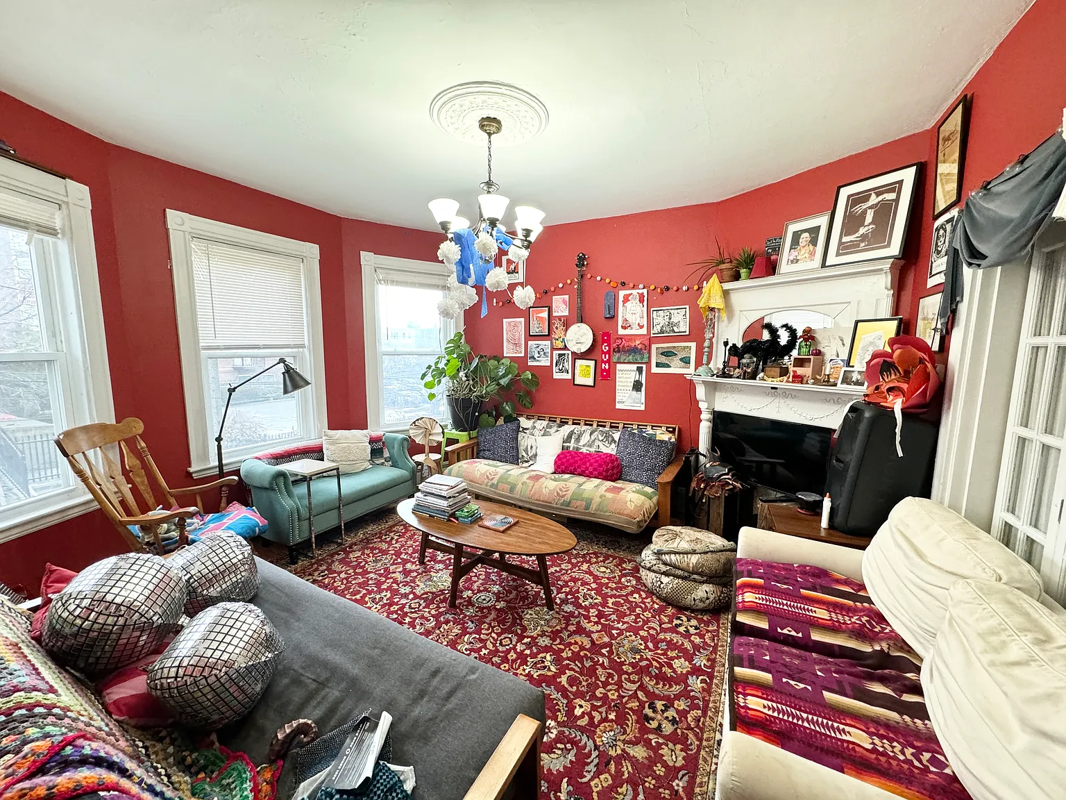 4 bed, 1200 sqft, $3,900 — Photo 2