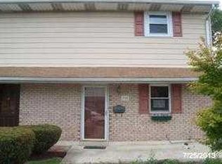 90 Faith Dr, Catasauqua, PA 18032