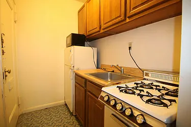 Rented by Guidance Realty Corp.