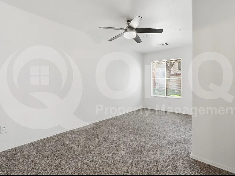 161 W Campbell Ct — Photo 16