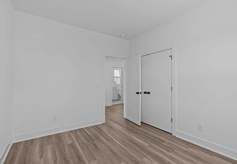1316 E Lenoir St — Photo 27