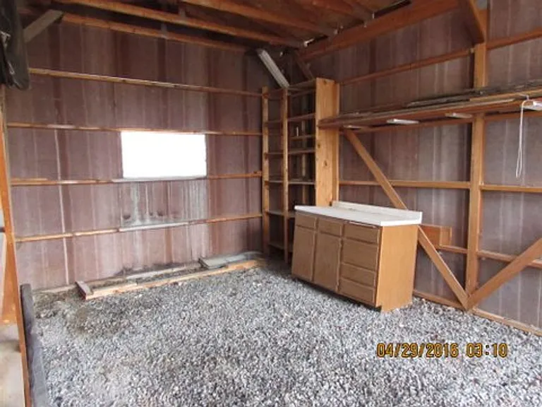 2962 N Ronlin Ave — Photo 16
