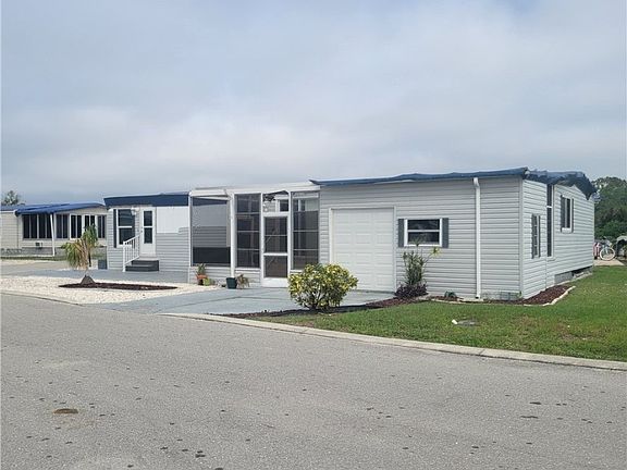 5th image of 70 Snead Dr