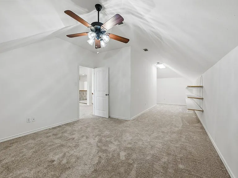 2976 Agave Loop — Photo 32