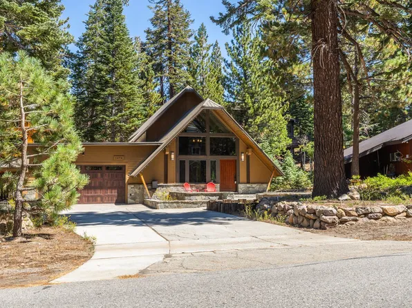 1474 Majestic Pines Dr, Mammoth Lakes, CA 93546