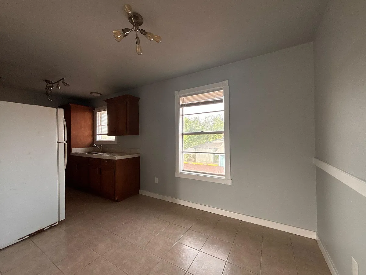 Building Photo - 2428 Upas Ave #12