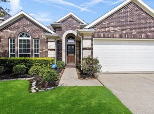 8319 Montego Bay Dr, Baytown, TX 77523