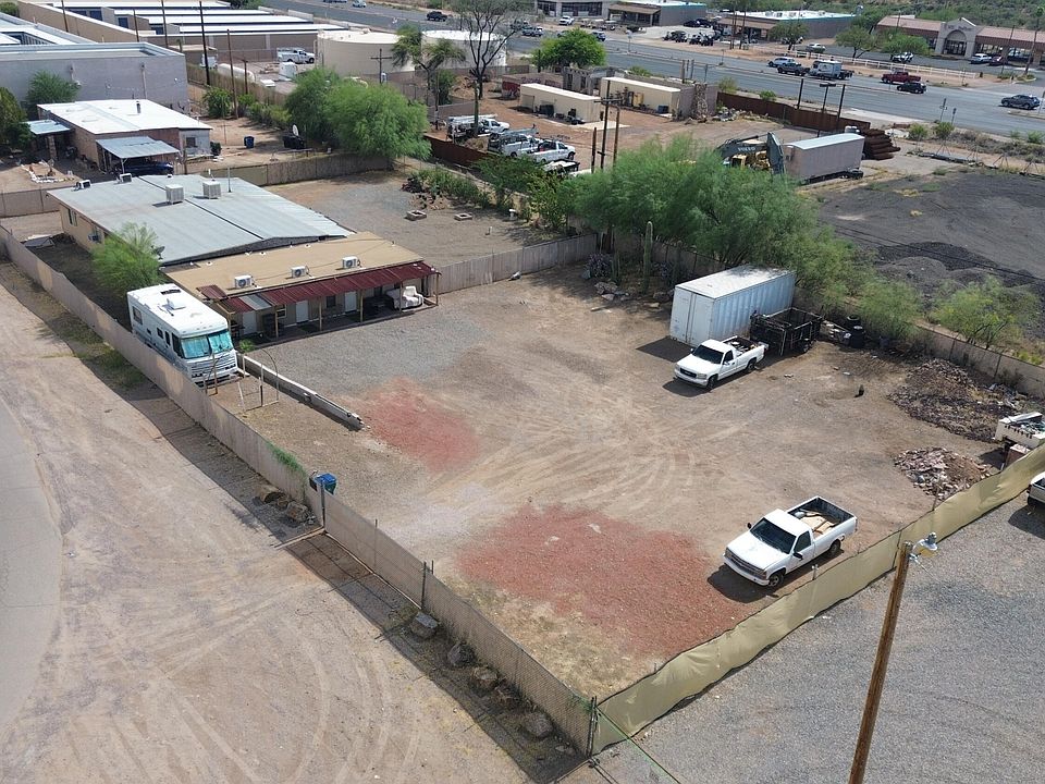 1st image of 16673 N Avenue Del Oro