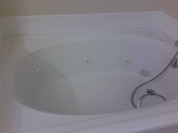 Master bathtub