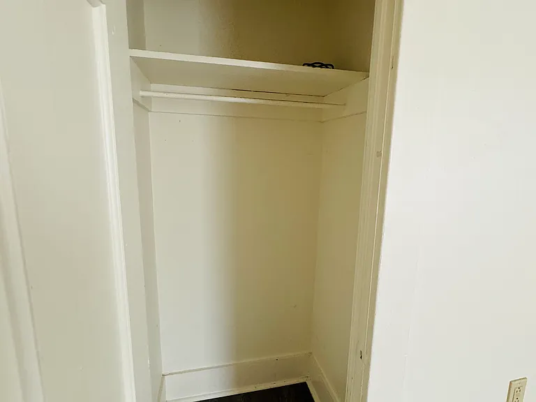 6 Clarke St #2 — Photo 4
