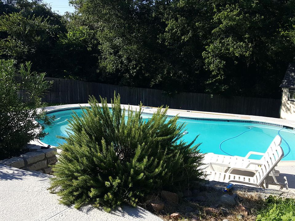 1st image of 2320 Abbington Ln