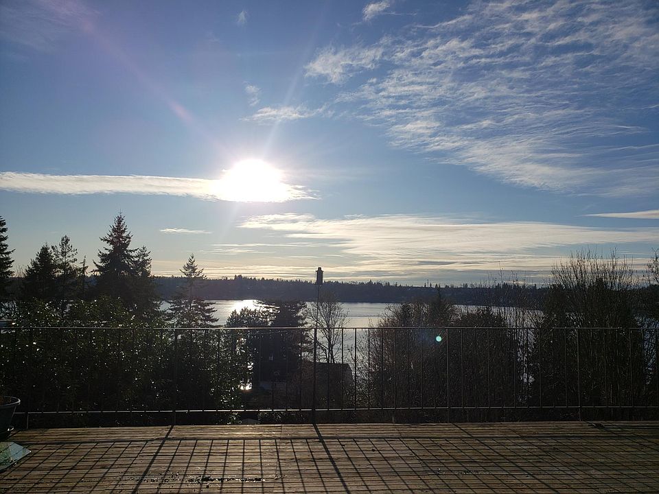 Large 350 sqft deck for outdoor entertaining and enjoying the peaceful views. Watch eagles and heron fish on the lake
