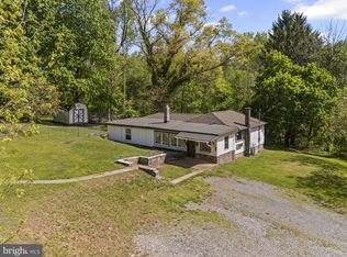 1571 Erney Rd, Dover, PA 17315