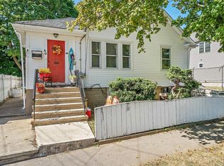 40 Edinboro Rd, Quincy, MA 02169