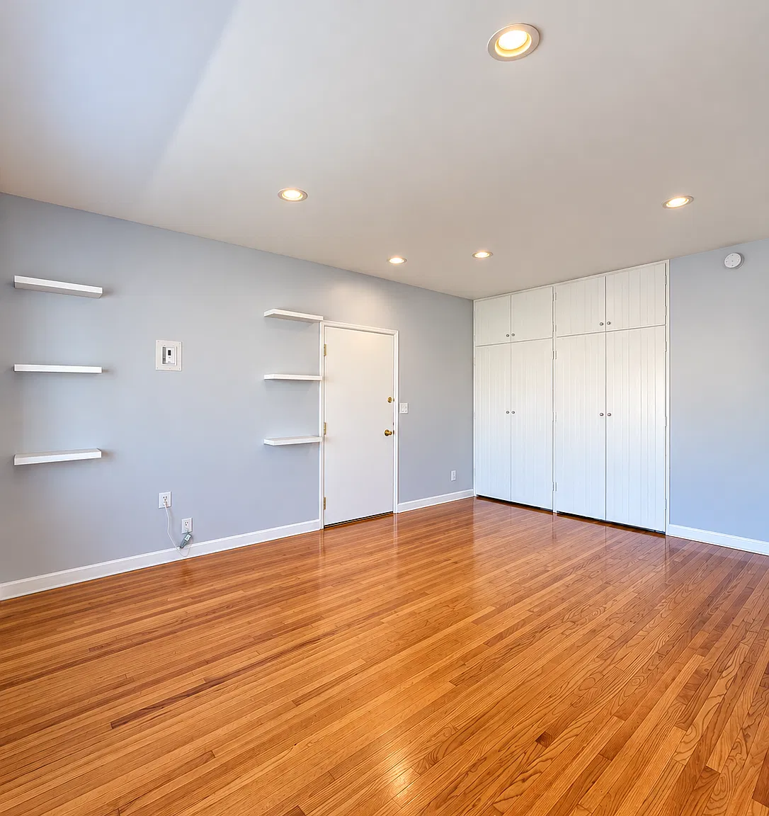 Studio, 550 sqft, $1,875 — Photo 2
