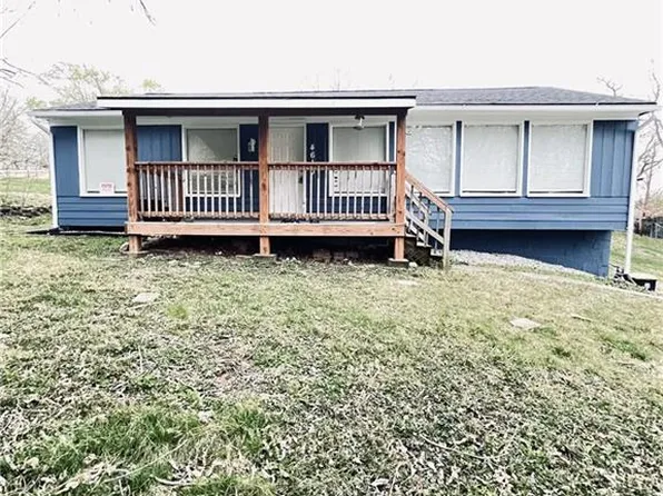 4610 Pittman Rd, Kansas City, MO 64133