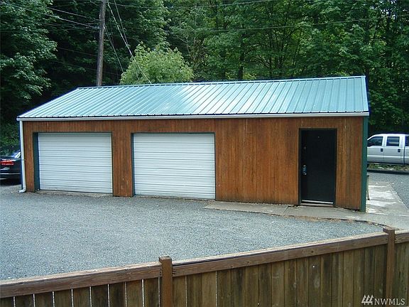3rd image of 20508 133rd St NE