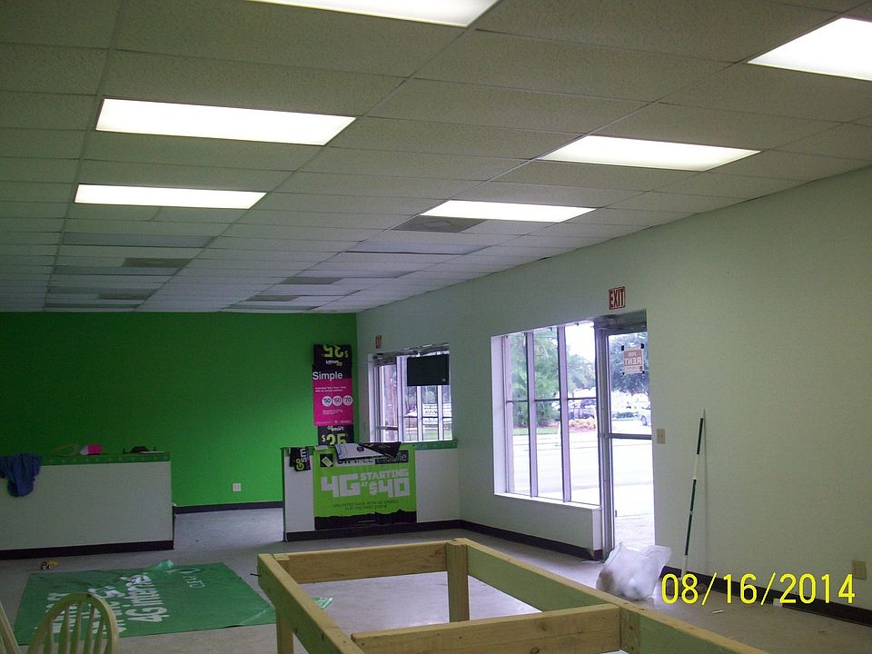 2nd image of 9000 N Florida Ave Ste A