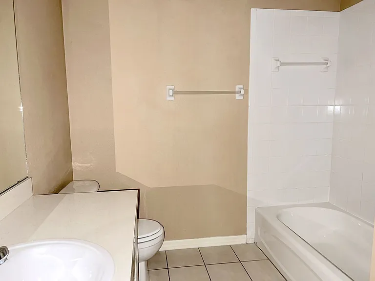 3233 Bellflower Way — Photo 9