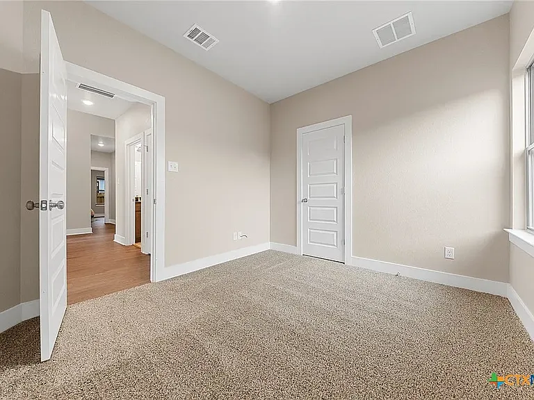 920 Campbelton Dr — Photo 18