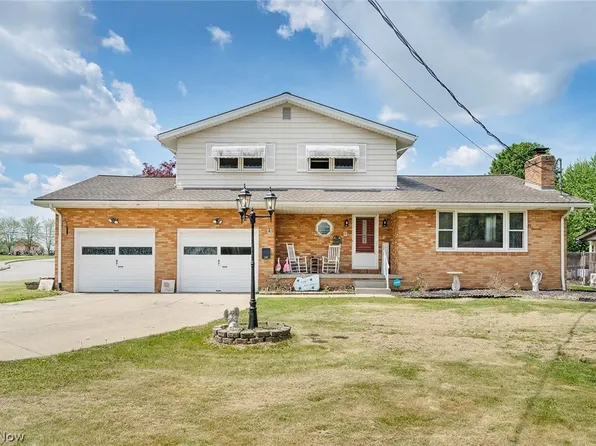 500 Cynthia Dr, Campbell, OH 44405