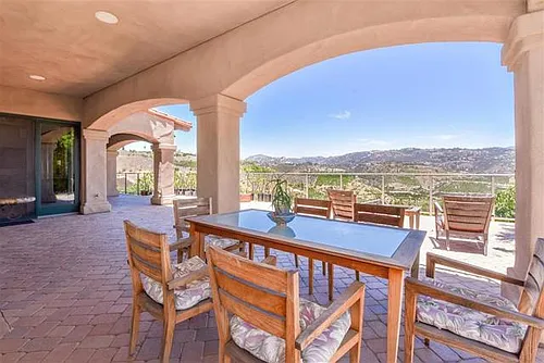 4286 Victoria Ln Photo 1