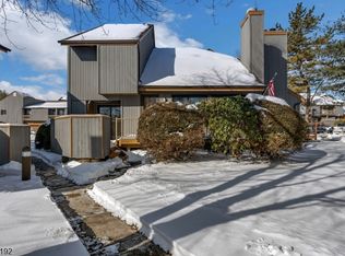 85 Sycamore Ct, Basking Ridge, NJ 07920