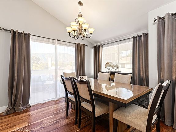 4th image of 10550 Sunland Blvd Unit 7
