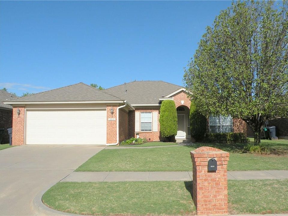 1st image of 3313 Buckingham Pl