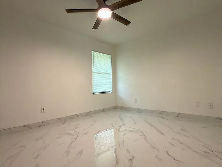 9142 Sabal Palm Cir — Photo 14