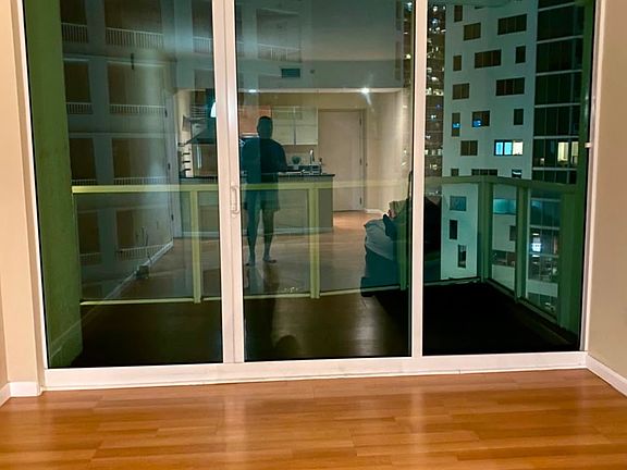 2nd image of 218 SE 14th St APT 1808