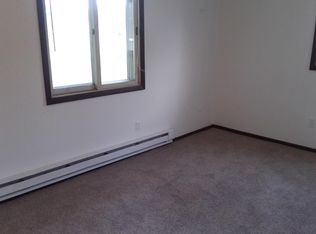 2453 Zircon St NE, Canton, OH 44721