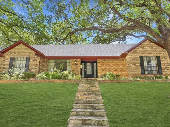 1816 Calais Rd, Fort Worth, TX 76116