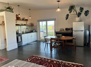 688 Leonard St, Camarillo, CA 93010