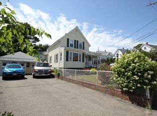 29 Deldorf St, Quincy, MA 02169