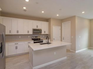 606 Abbyberry Ln, Debary, FL 32713