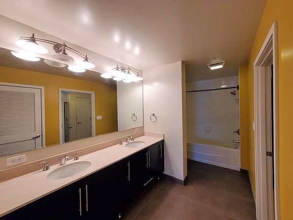 2nd image of 88 E San Fernando St APT 1600