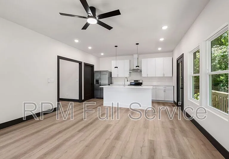 2400 Buchanan St #2400B — Photo 15