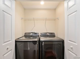 1295 W Sorrento Dr, Citrus Springs, FL 34434