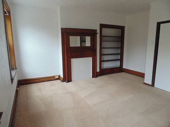 4th image of 435 S Graham St #2-C