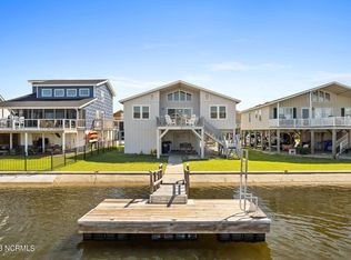 11 Richmond St, Ocean Isle Beach, NC 28469