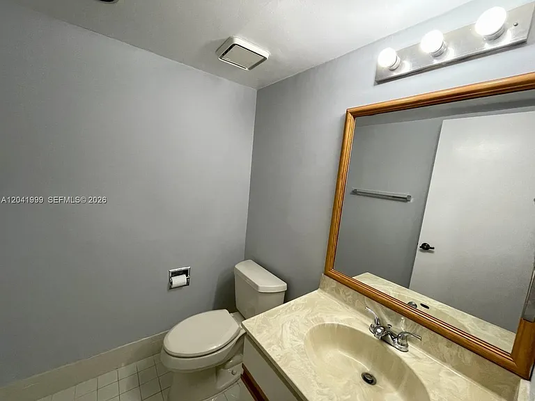 11894 SW 12th Pl #11894 — Photo 15