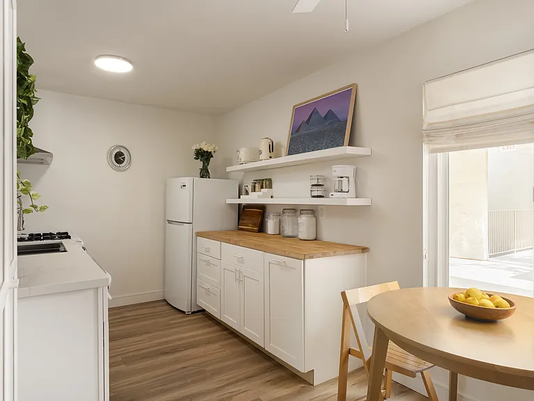 13754 Mango Dr — Photo 16