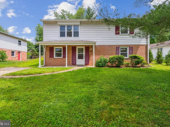 4321 De Haven Dr, Chantilly, VA 20151