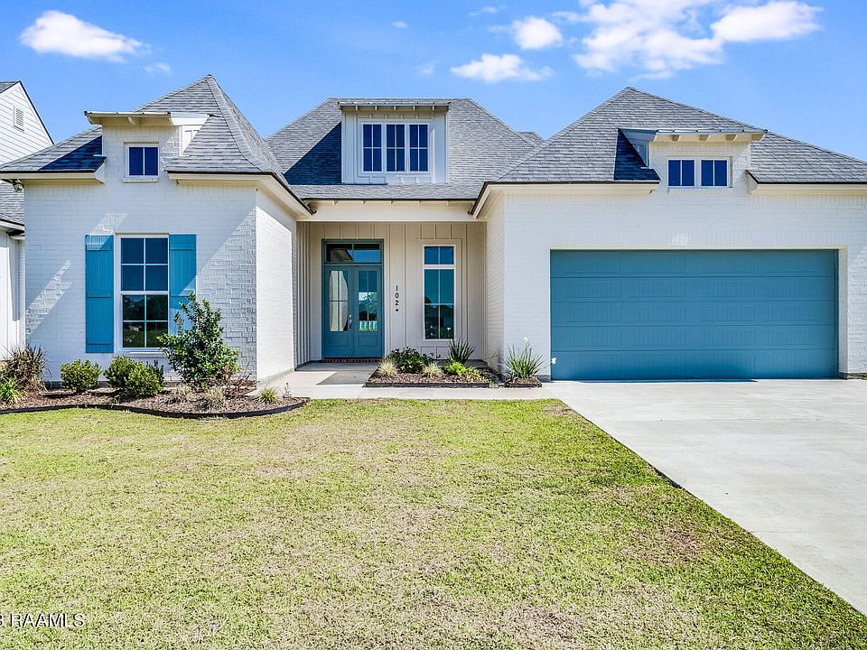 1st image of 102 Canehaven Blvd