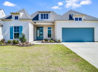 102 Canehaven Blvd, Youngsville, LA 70592