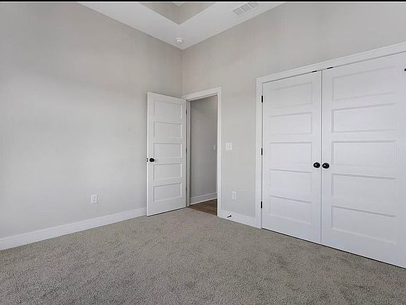 4th image of 11275 S Gleason Rd